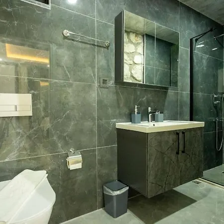 Villa Melisa Oezel Havuzlu *