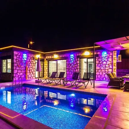 Villa Melisa Oezel Havuzlu *